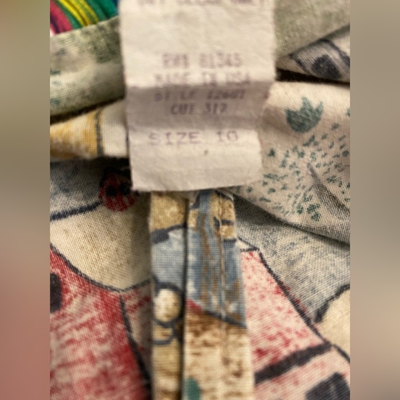 Vintage On the Verge Primitive Folk Western Cows Village Wrap Skirt -Made in USA - Picture 10 of 10